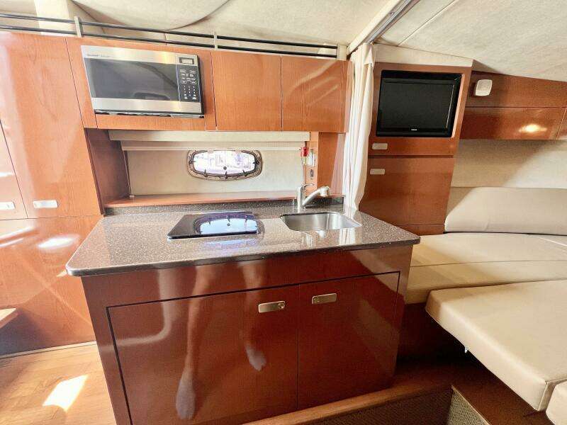 31ft Sea Ray Yacht For Sale 31ft Sea Ray Yacht For Sale