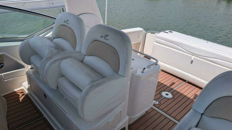 Reel Slick 34ft Sea Ray Yacht For Sale