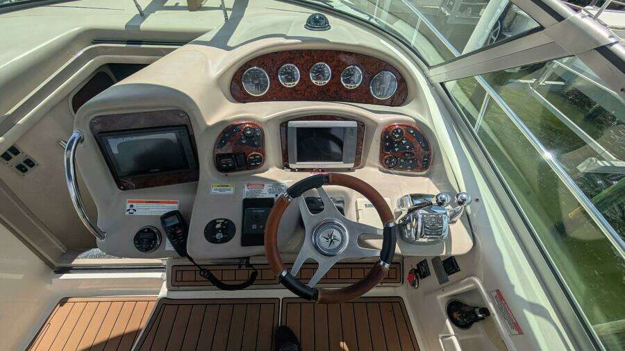 Reel Slick 34ft Sea Ray Yacht For Sale