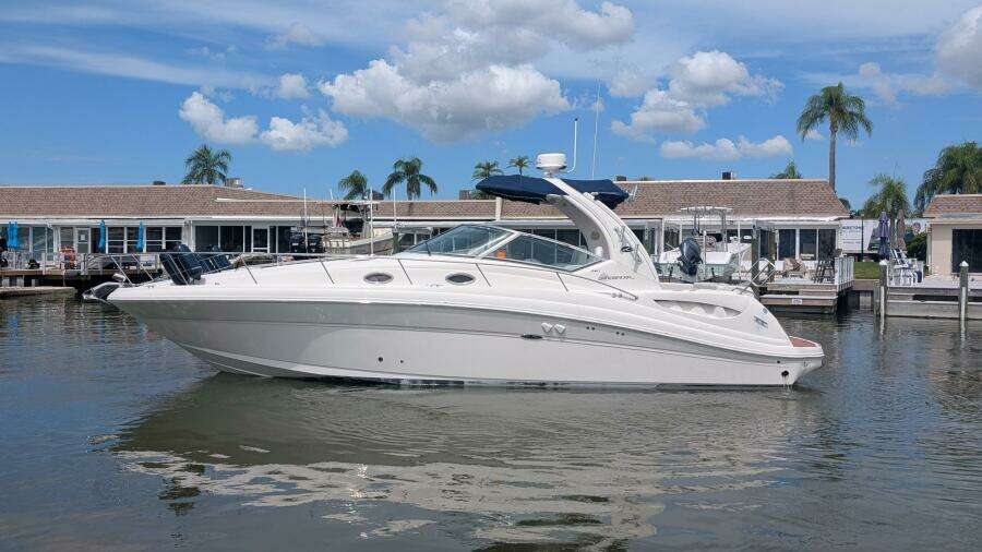 Reel Slick 34ft Sea Ray Yacht For Sale