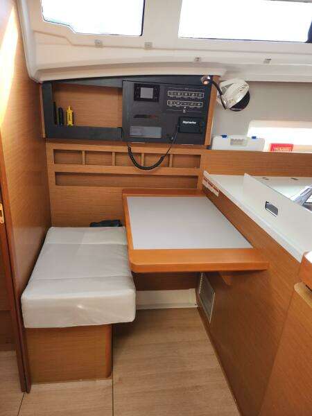 Sul Vento 41ft Jeanneau Yacht For Sale
