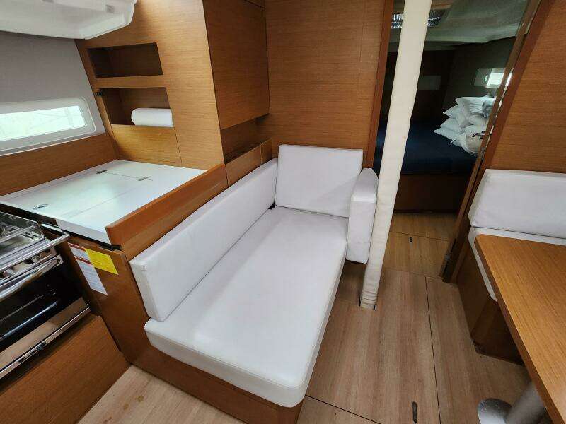 Sul Vento 41ft Jeanneau Yacht For Sale