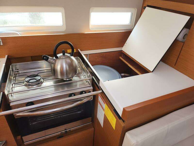 Sul Vento 41ft Jeanneau Yacht For Sale