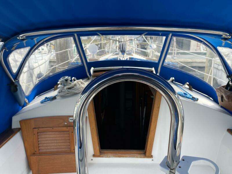 Morning Light 37ft Dickerson Yacht For Sale