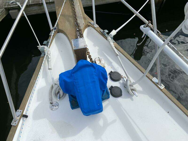Morning Light 37ft Dickerson Yacht For Sale