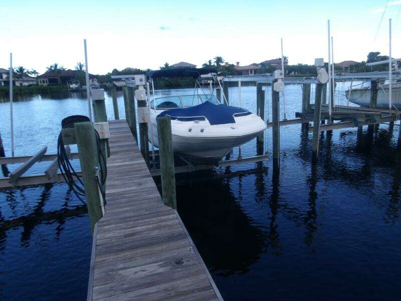 22ft Hurricane Yacht For Sale