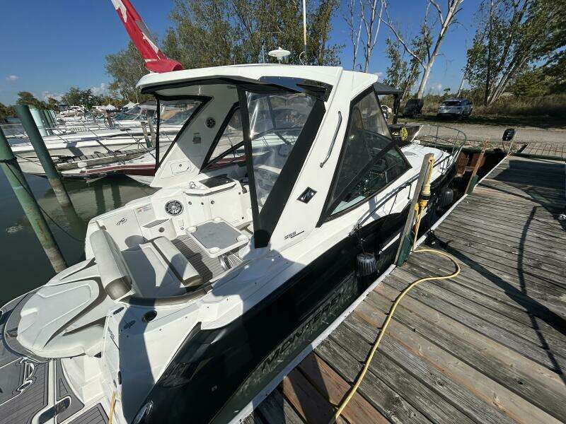35ft Monterey Yacht For Sale