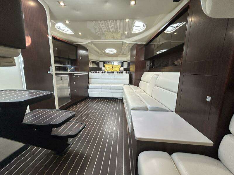 35ft Monterey Yacht For Sale
