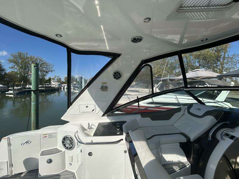 35ft Monterey Yacht For Sale