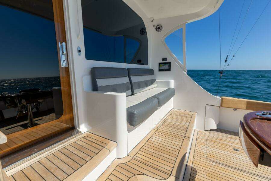 2012 Hatteras 60 GT