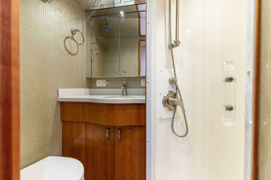 2012 Hatteras 60 GT