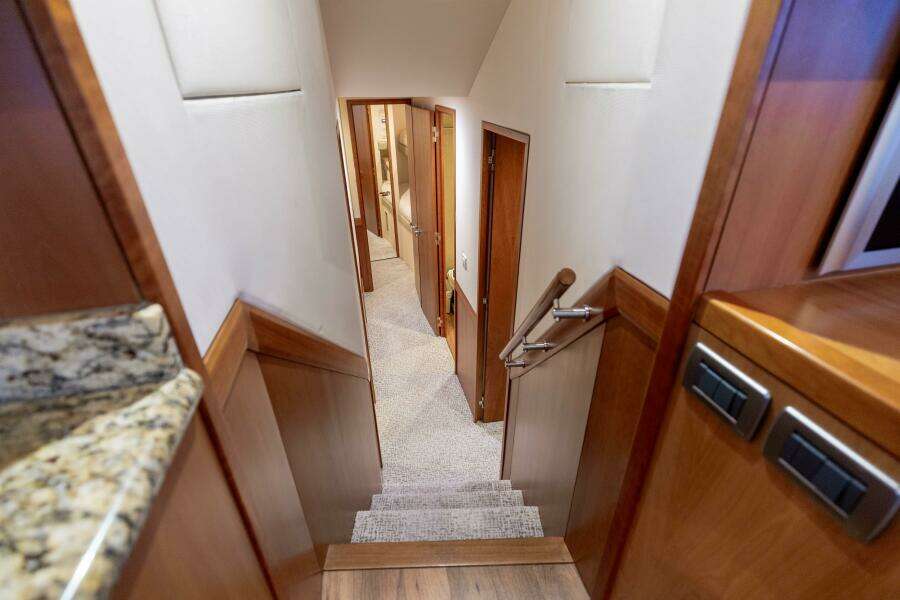 2012 Hatteras 60 GT