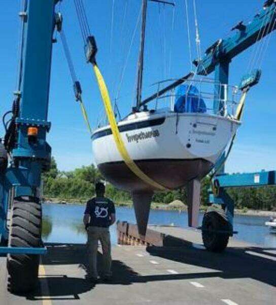 30ft Ericson Yacht For Sale
