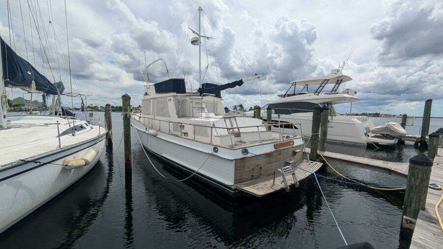 42ft Grand Banks Yacht For Sale