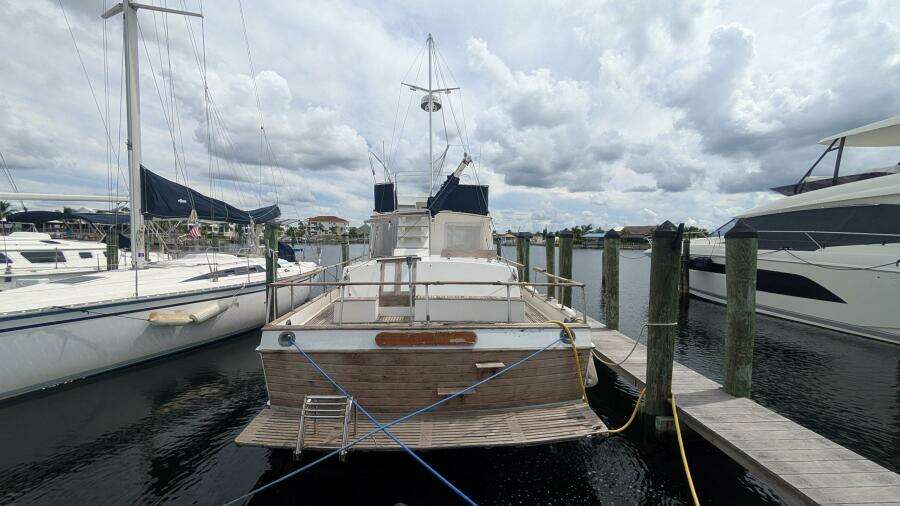 42ft Grand Banks Yacht For Sale