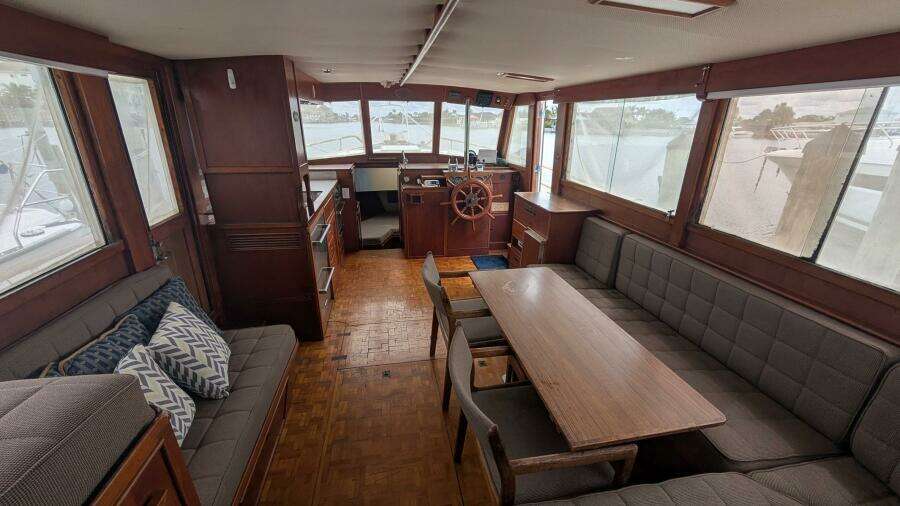 42ft Grand Banks Yacht For Sale
