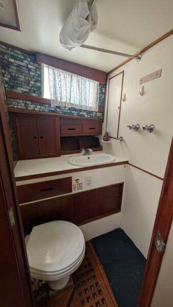42ft Grand Banks Yacht For Sale
