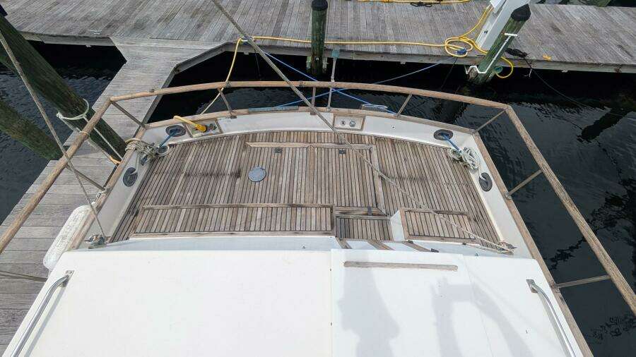 42ft Grand Banks Yacht For Sale