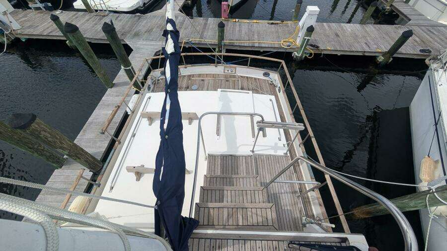 42ft Grand Banks Yacht For Sale