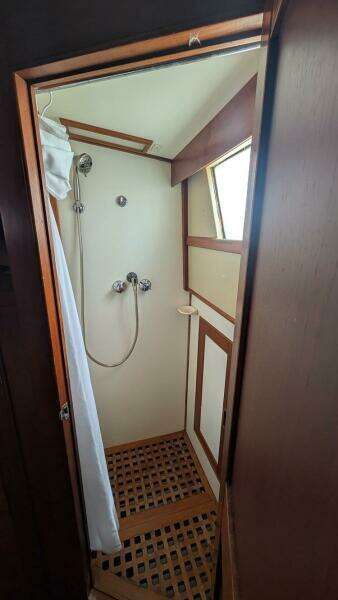 42ft Grand Banks Yacht For Sale