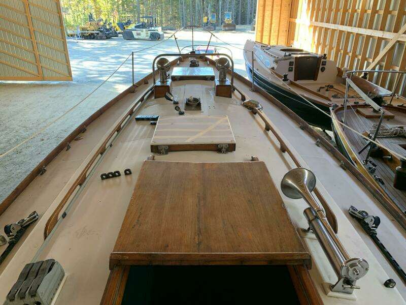 35ft Hinckley Yacht For Sale