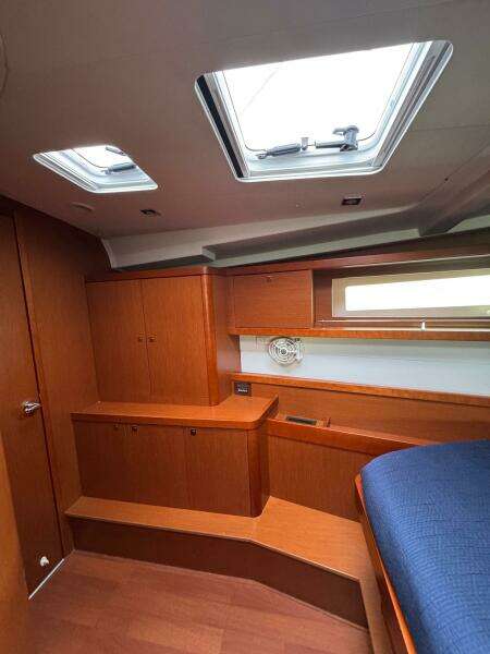 45ft Beneteau Yacht For Sale
