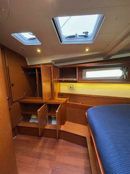 45ft Beneteau Yacht For Sale