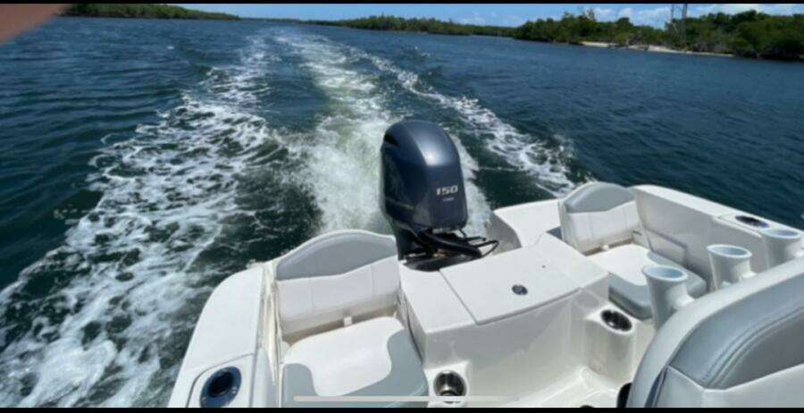 18ft Robalo Yacht For Sale