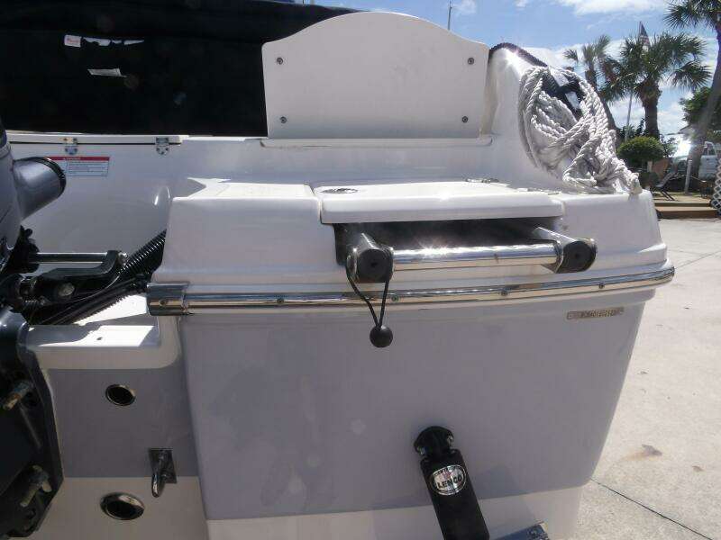 18ft Robalo Yacht For Sale