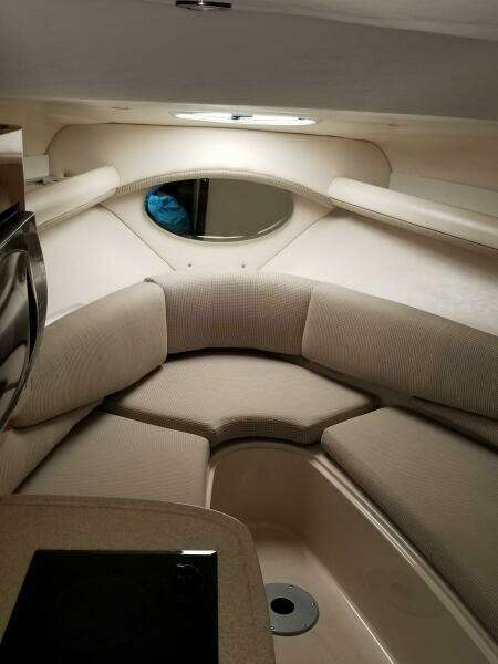 24ft Four Winns Yacht For Sale