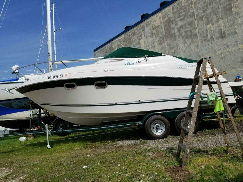 24ft Four Winns Yacht For Sale