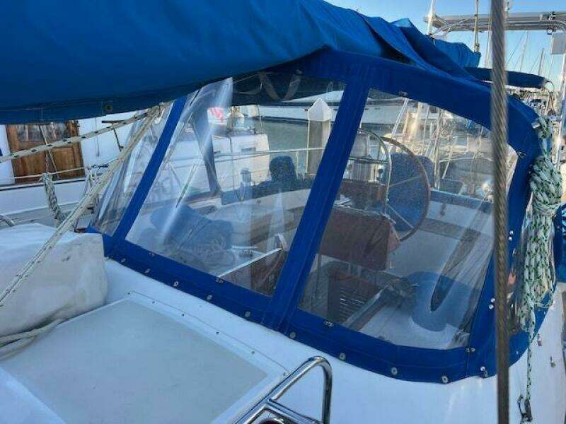 Southern Cross 42ft Tayana Yacht For Sale