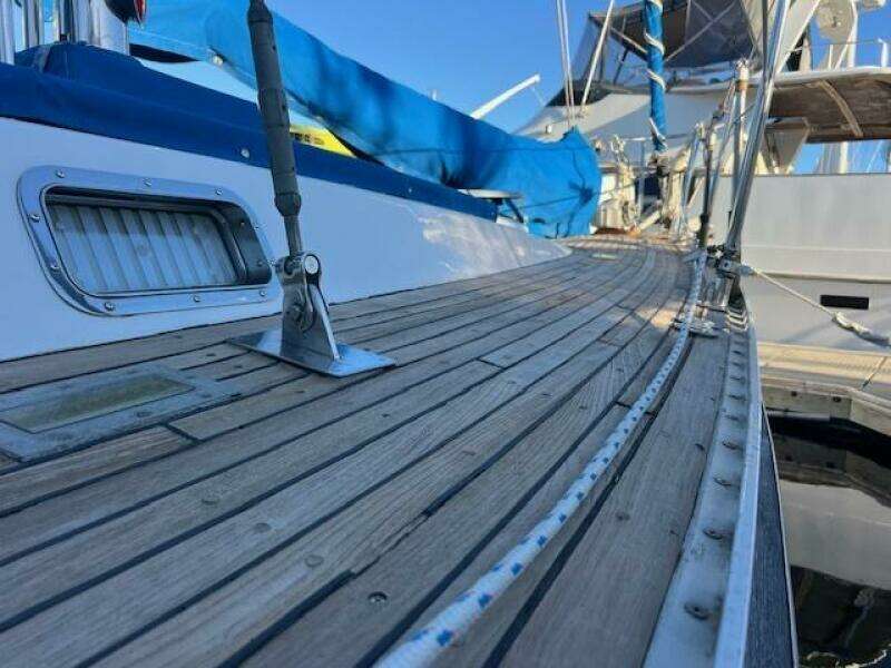 Southern Cross 42ft Tayana Yacht For Sale