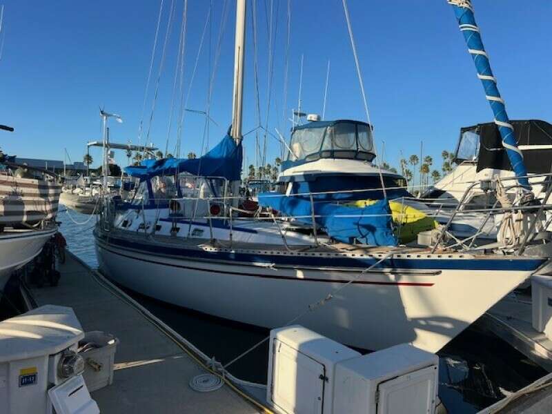 Southern Cross 42ft Tayana Yacht For Sale