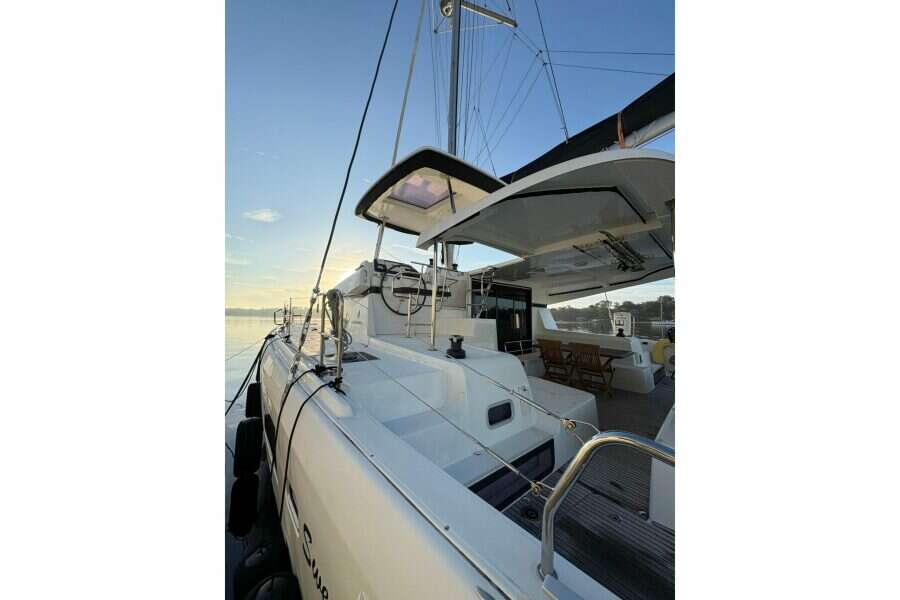 2020-lagoon-42-sail-9966407-20251006161839839-2-1.jpg