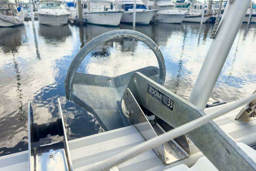 2020-lagoon-42-sail-9966407-20251002101003567-1.jpg