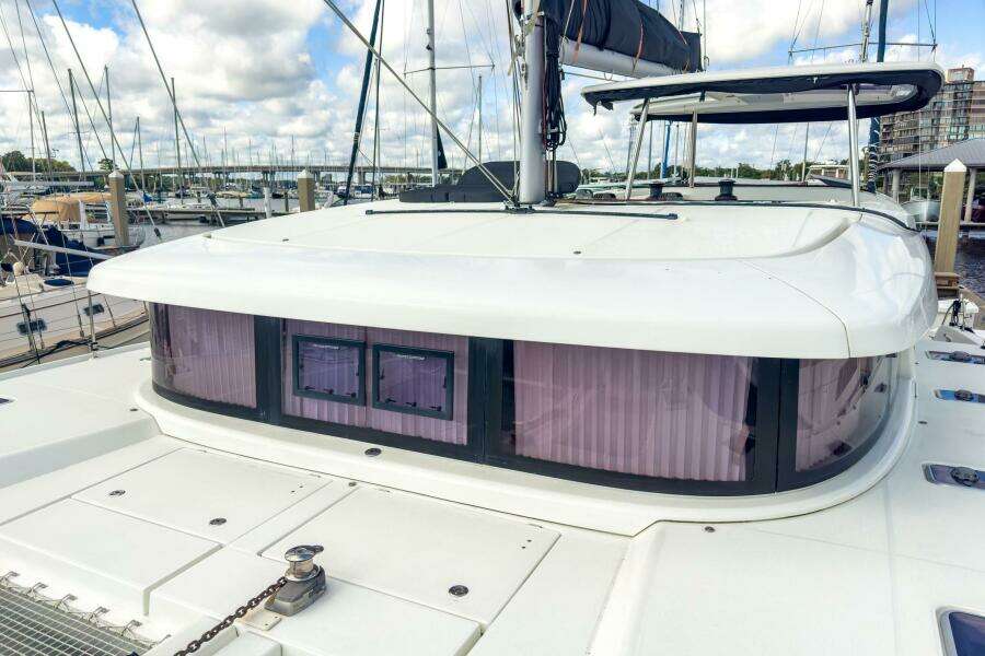 2020-lagoon-42-sail-9966407-20251002095035830-2.jpg