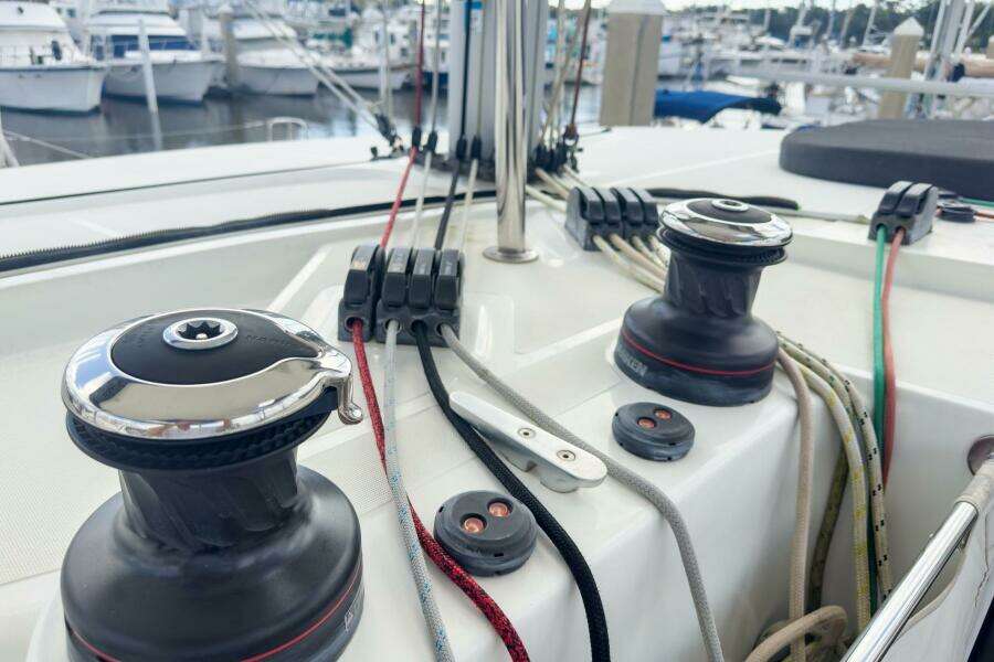 2020-lagoon-42-sail-9966407-20251002101006558-3.jpg