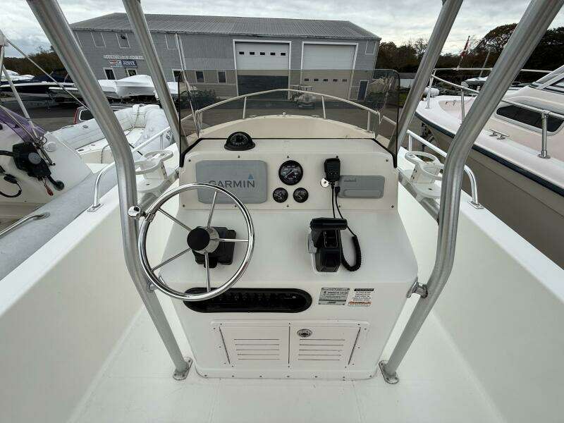 19ft Mako Yacht For Sale