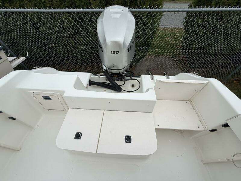 19ft Mako Yacht For Sale