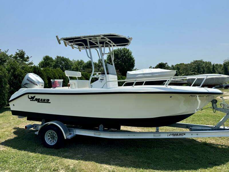 19ft Mako Yacht For Sale