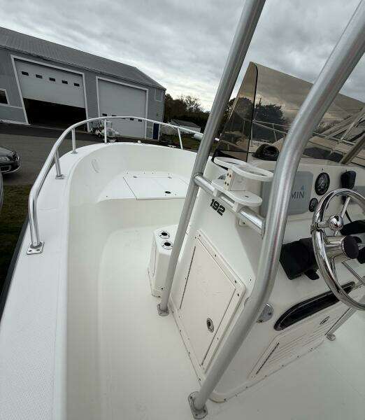 19ft Mako Yacht For Sale