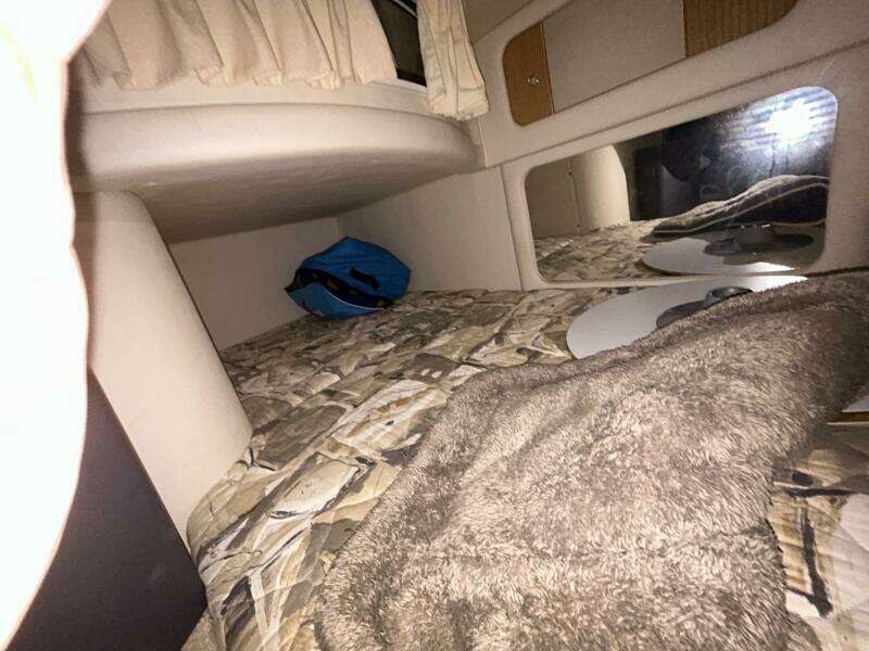 29ft Sea Ray Yacht For Sale