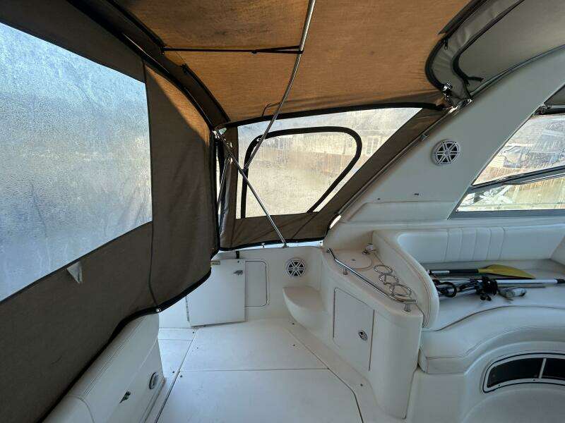 29ft Sea Ray Yacht For Sale