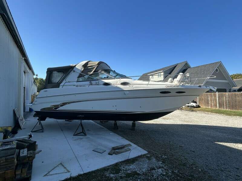 29ft Sea Ray Yacht For Sale