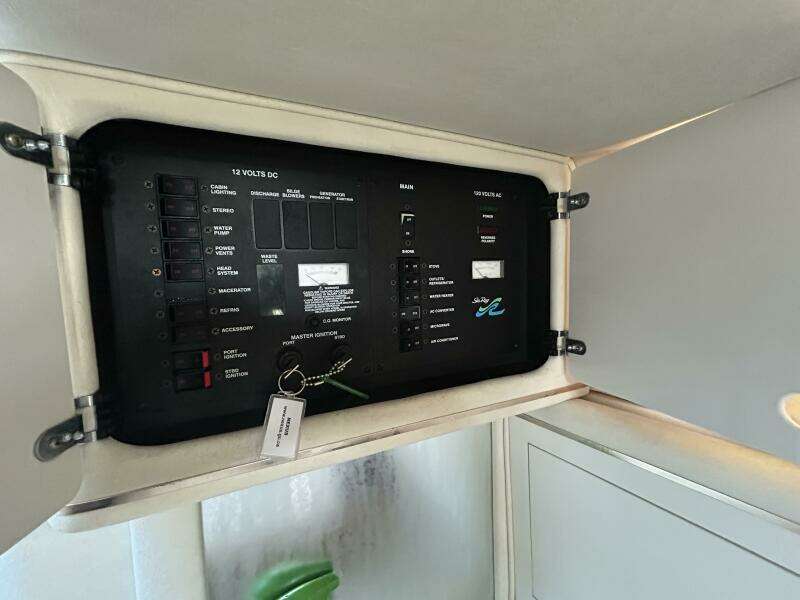 29ft Sea Ray Yacht For Sale