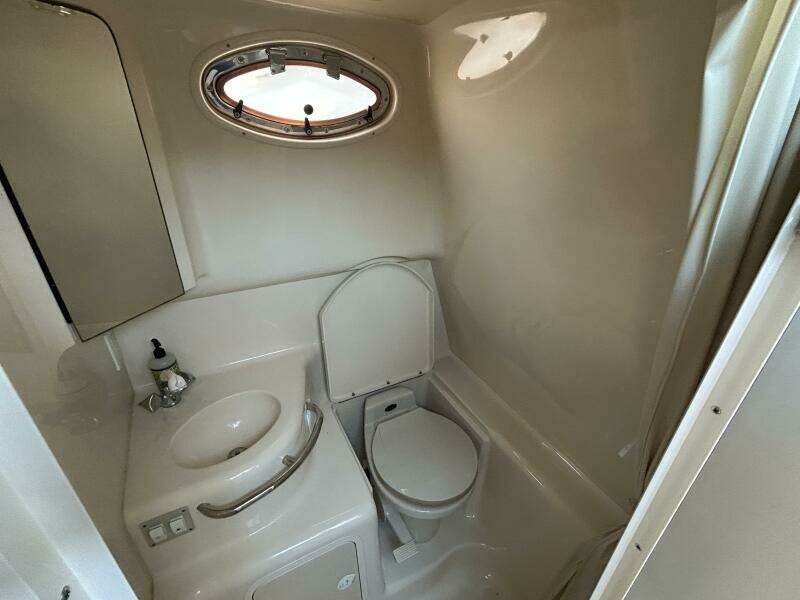 29ft Sea Ray Yacht For Sale