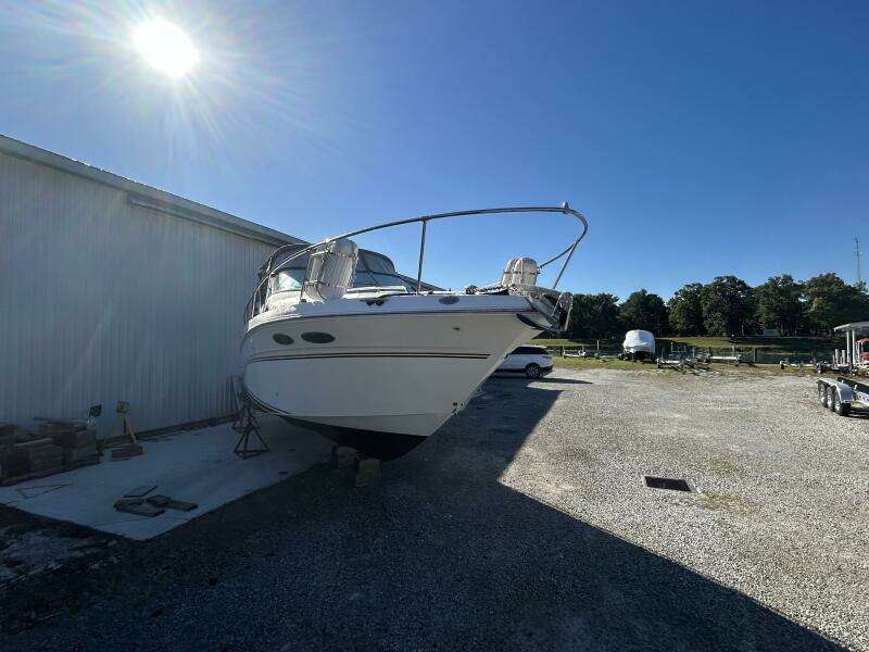 29ft Sea Ray Yacht For Sale