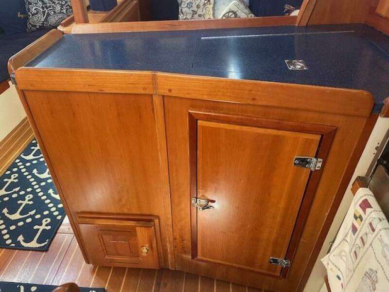 Aquavit 37ft Tartan Yacht For Sale