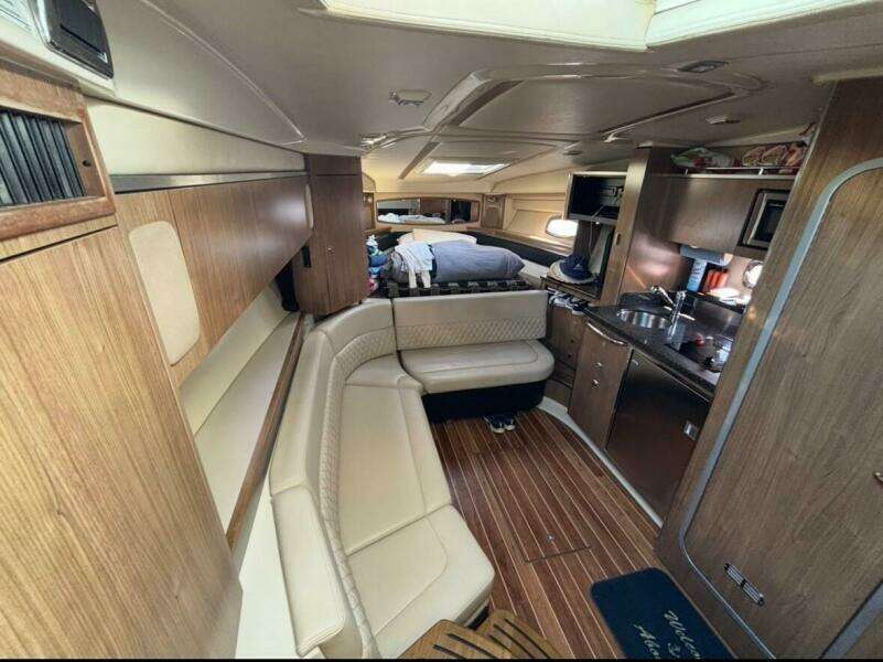33ft Chaparral Yacht For Sale